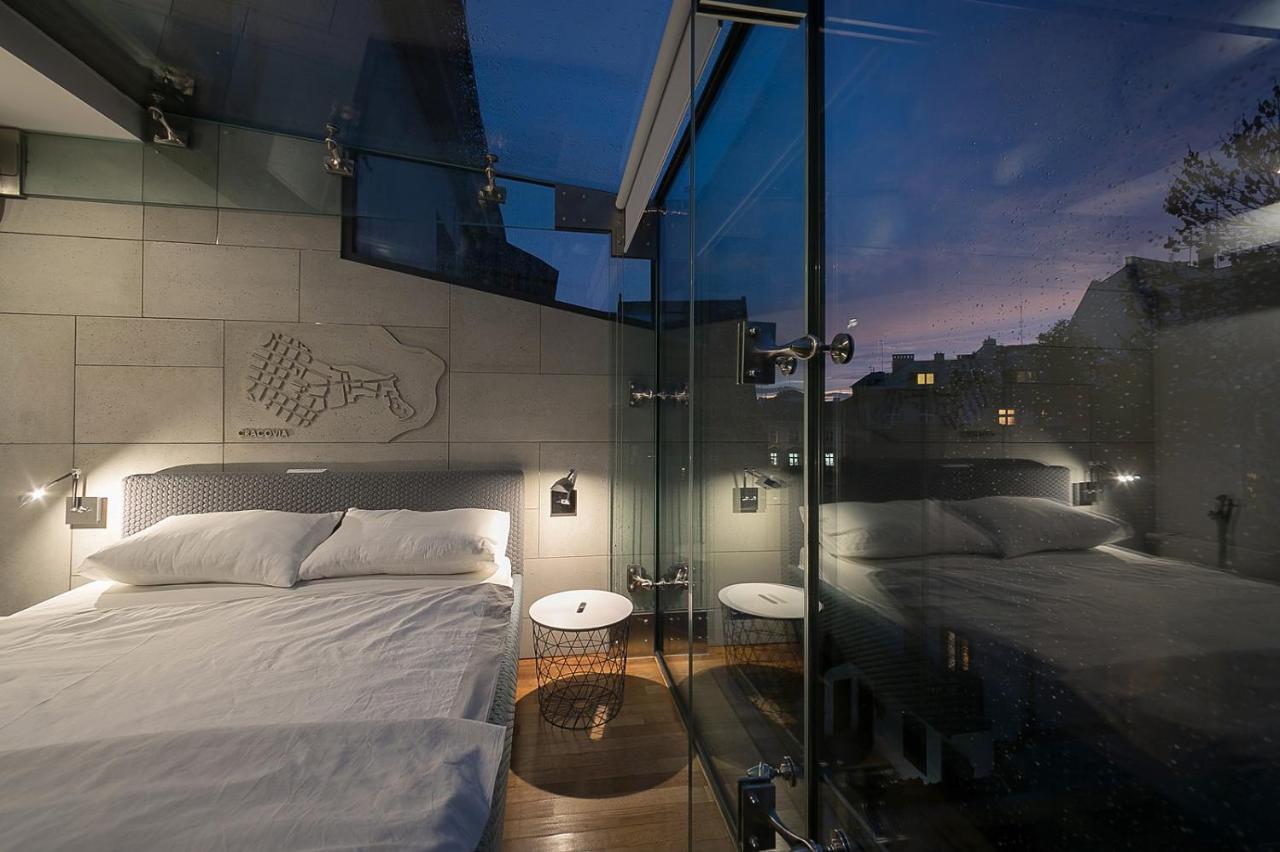 Main Square Studio With Terrace & Air Condition كراكوفيا المظهر الخارجي الصورة