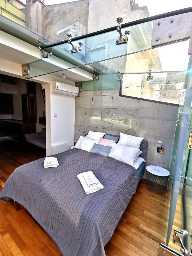 Main Square Studio With Terrace & Air Condition كراكوفيا المظهر الخارجي الصورة