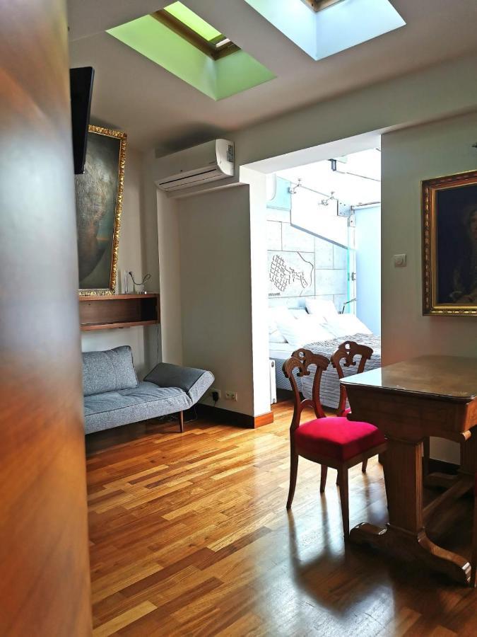 Main Square Studio With Terrace & Air Condition كراكوفيا المظهر الخارجي الصورة